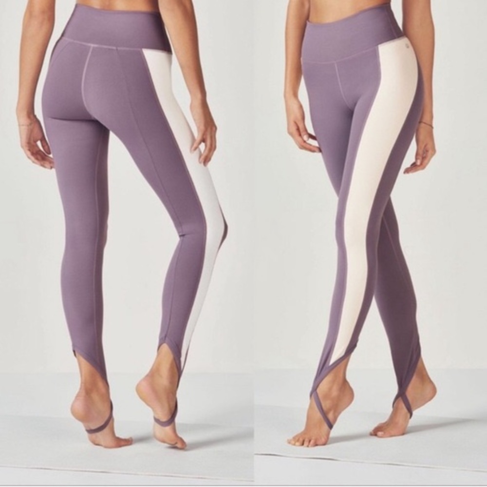 Fabletics Chara high waisted stirrup leggings